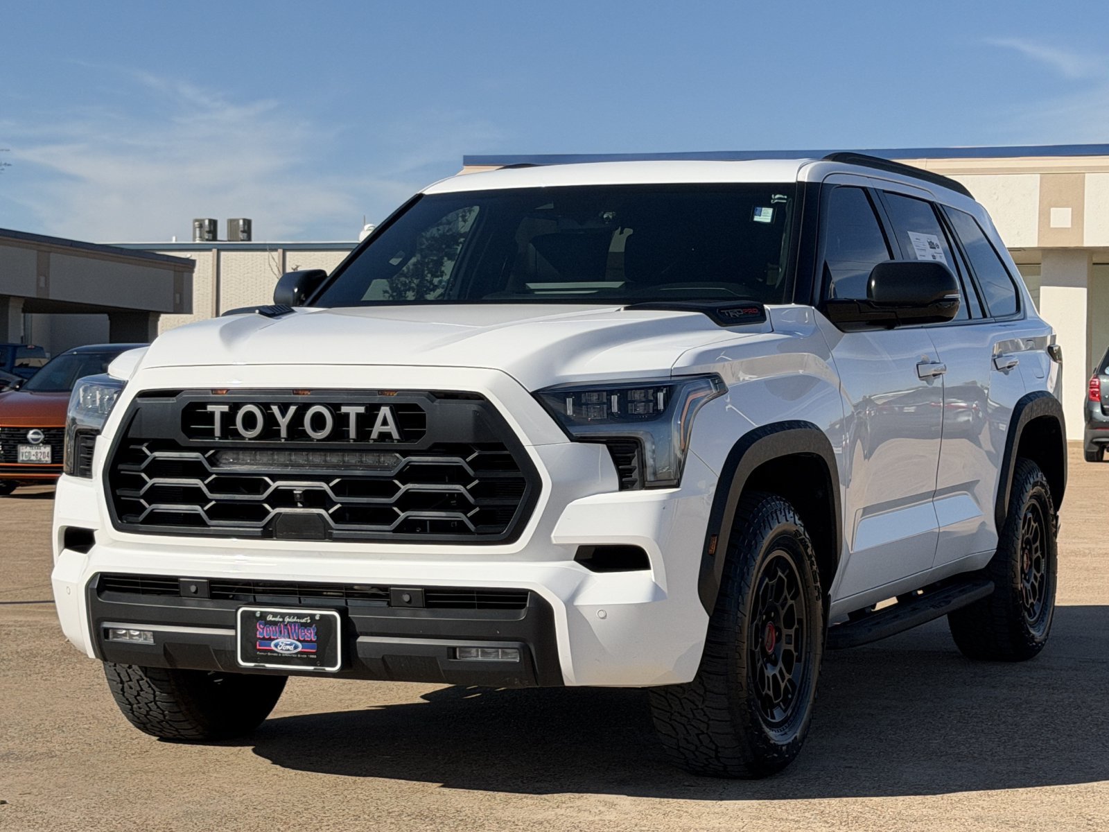 Used 2025 Toyota Sequoia TRD Pro AWD/4WD image 8
