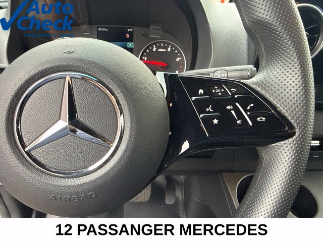 Used 2025 Mercedes-Benz Sprinter 2500 image 38