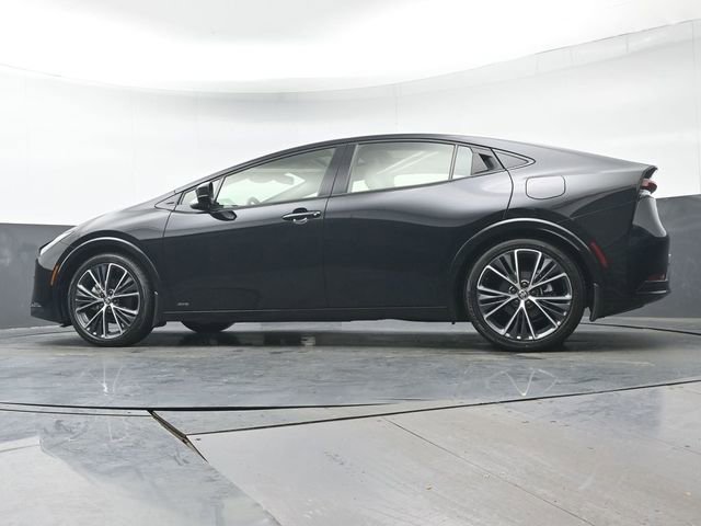 Used 2024 Toyota Prius XLE image 37