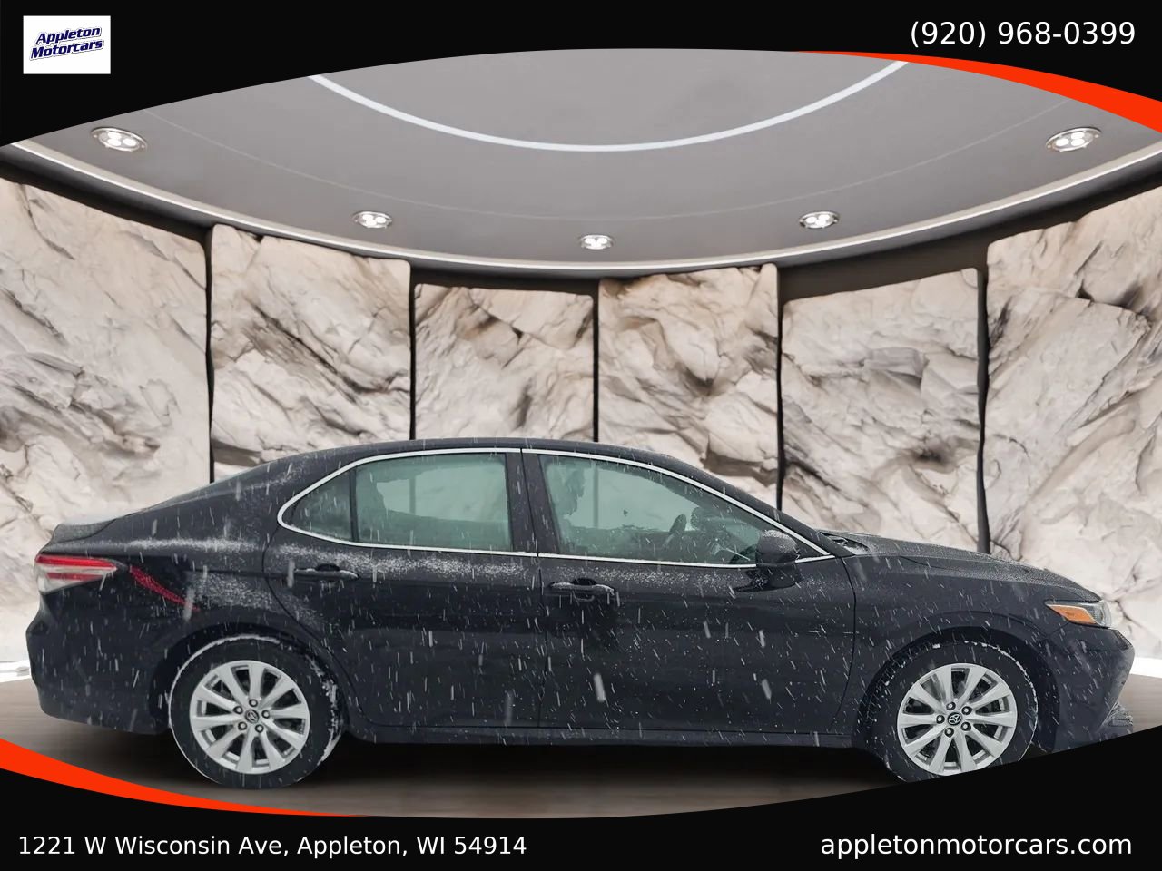 Used 2018 Toyota Camry LE image 5