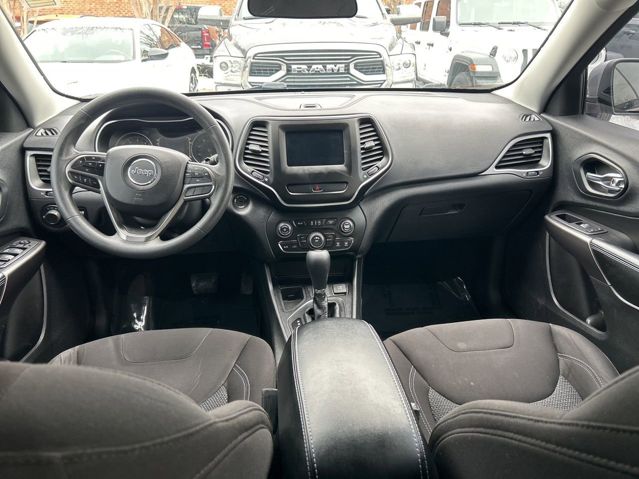 Used 2020 Jeep Cherokee Latitude image 25