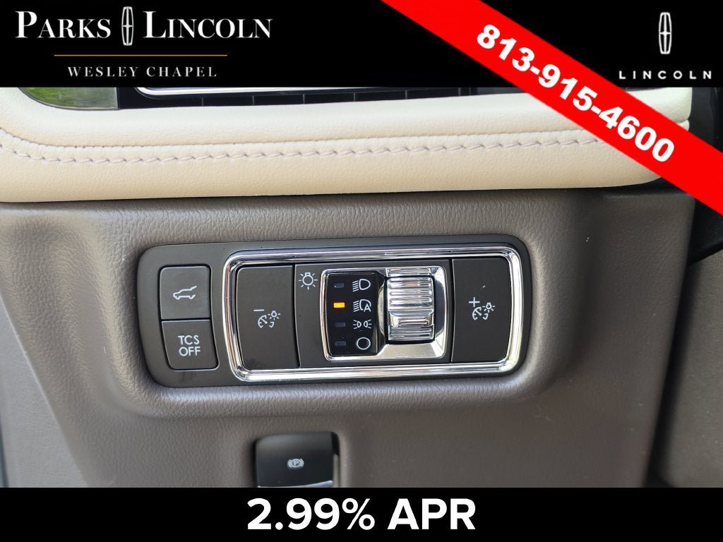 Certified 2023 Lincoln Nautilus Reserve w/ Luxury Package AWD/4WD image 27
