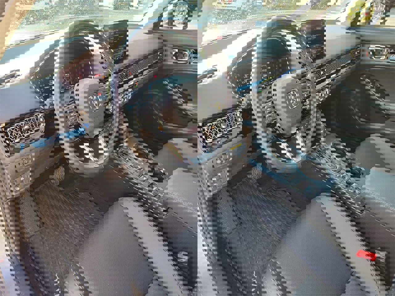 Used 2023 Honda Civic Touring image 15