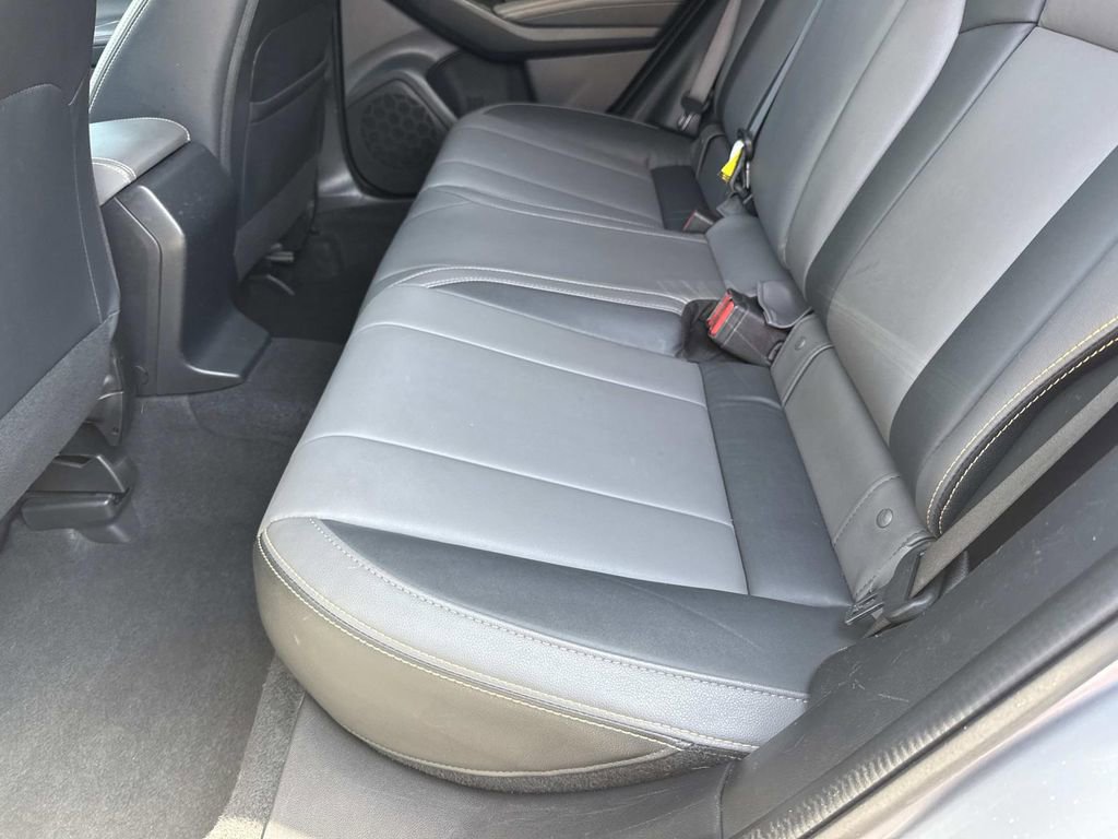 Used 2022 Subaru Crosstrek 2.5i Sport w/ Moonroof Package image 16
