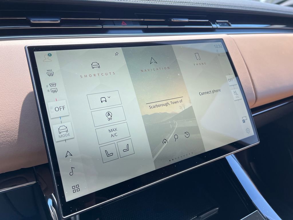 New 2026 Land Rover Range Rover Sport SE image 15