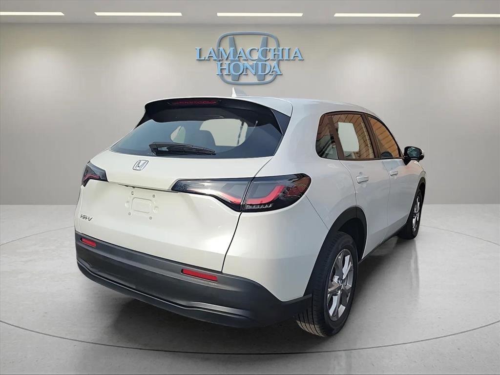 Used 2023 Honda HR-V LX image 5