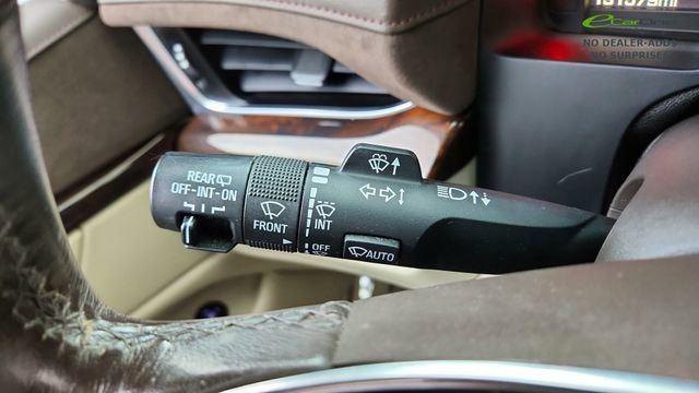 Used 2015 Cadillac Escalade Luxury RWD image 44