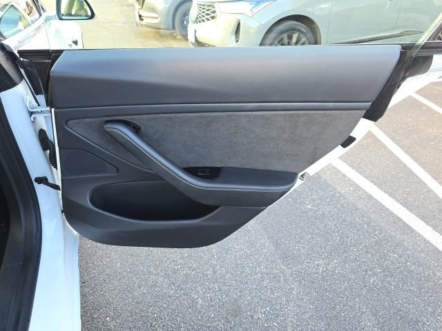 Used 2020 Tesla Model 3 Long Range image 20