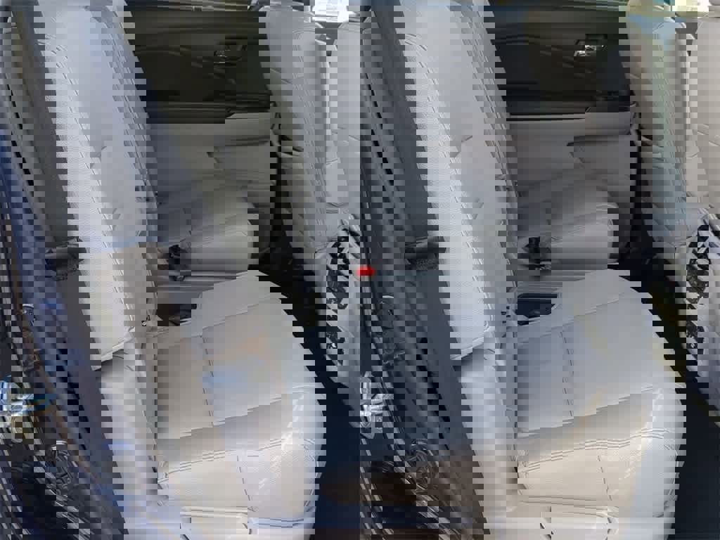 Used 2020 Honda Pilot Touring image 21