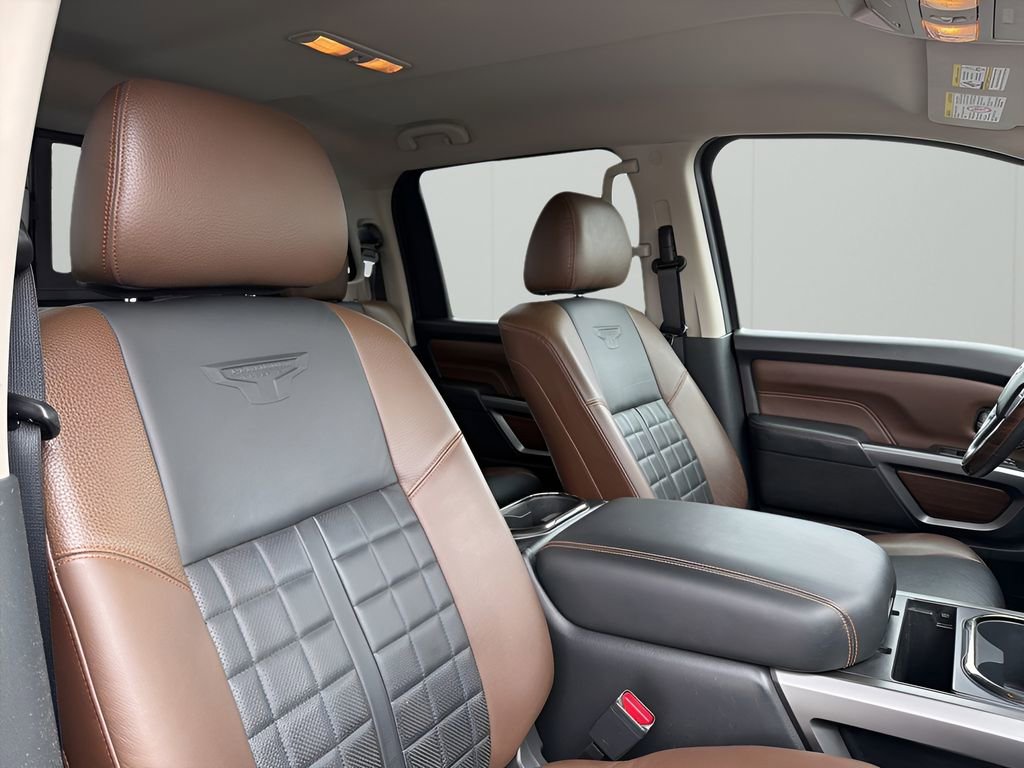 Used 2016 Nissan Titan Platinum Reserve image 19