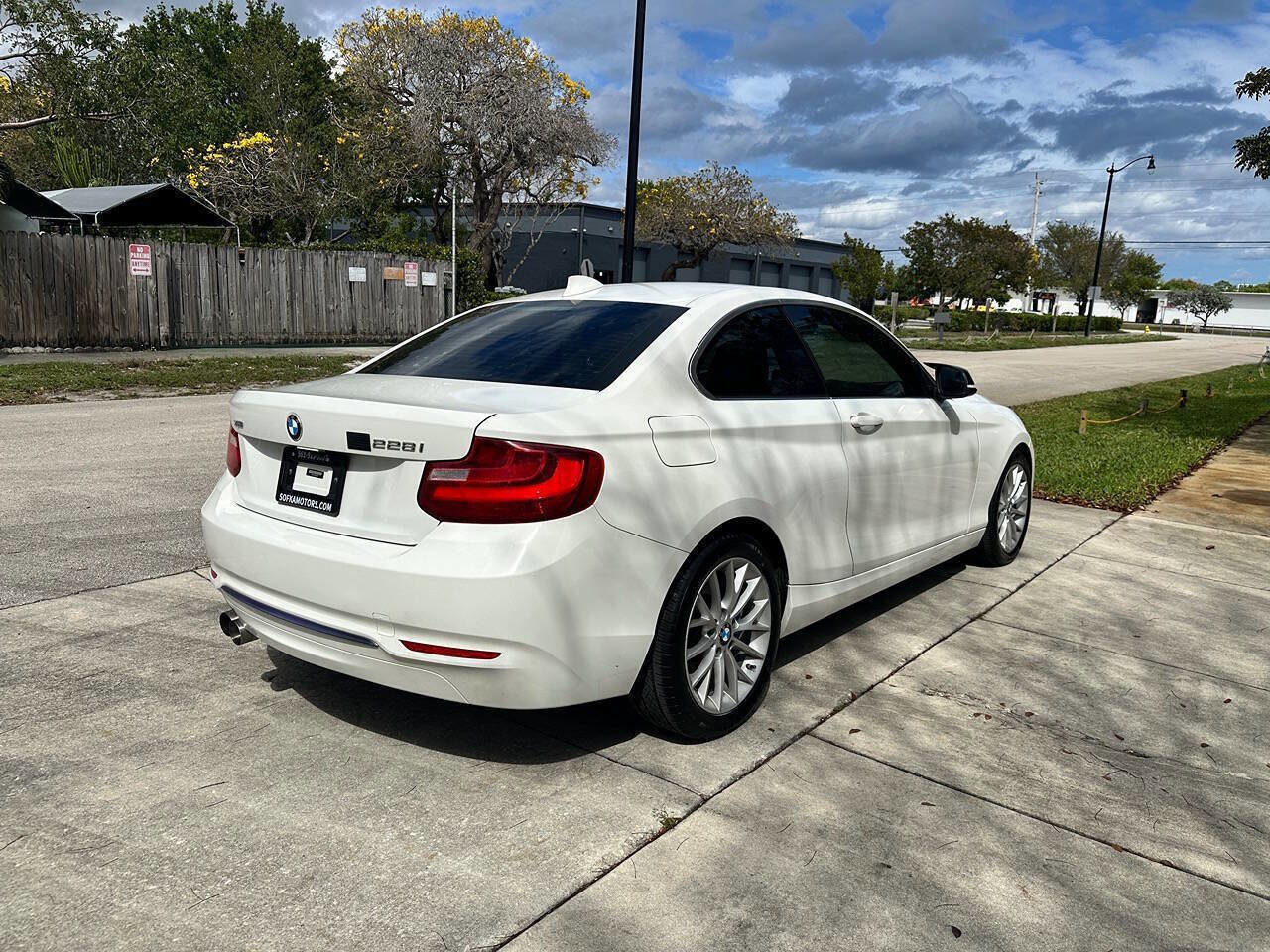 Used 2016 BMW 228i xDrive 228i xDrive AWD 2dr Coupe SULE image 7