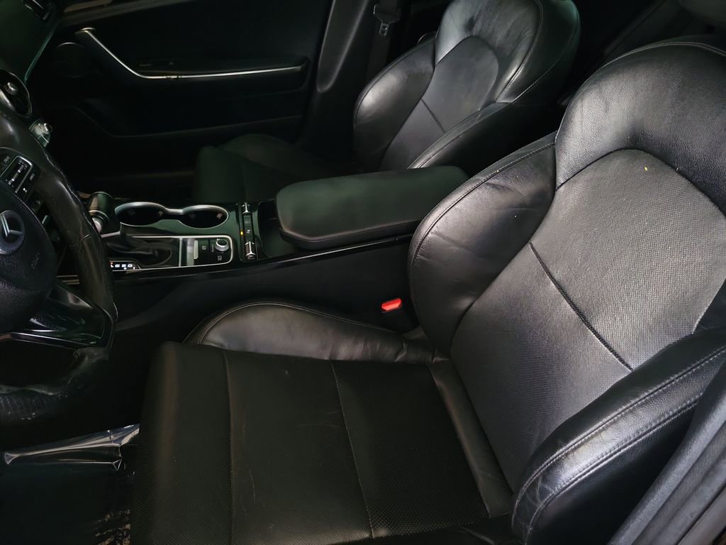 Used 2018 Kia Stinger Premium RWD image 19