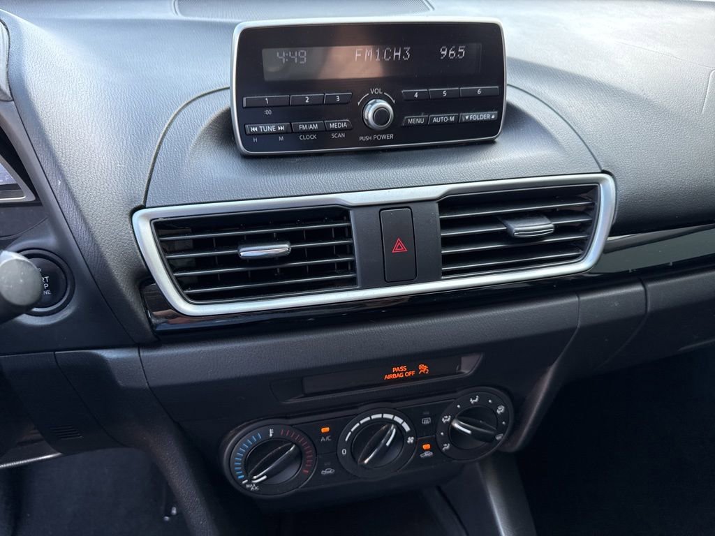 Used 2014 MAZDA MAZDA3 i Sport image 17