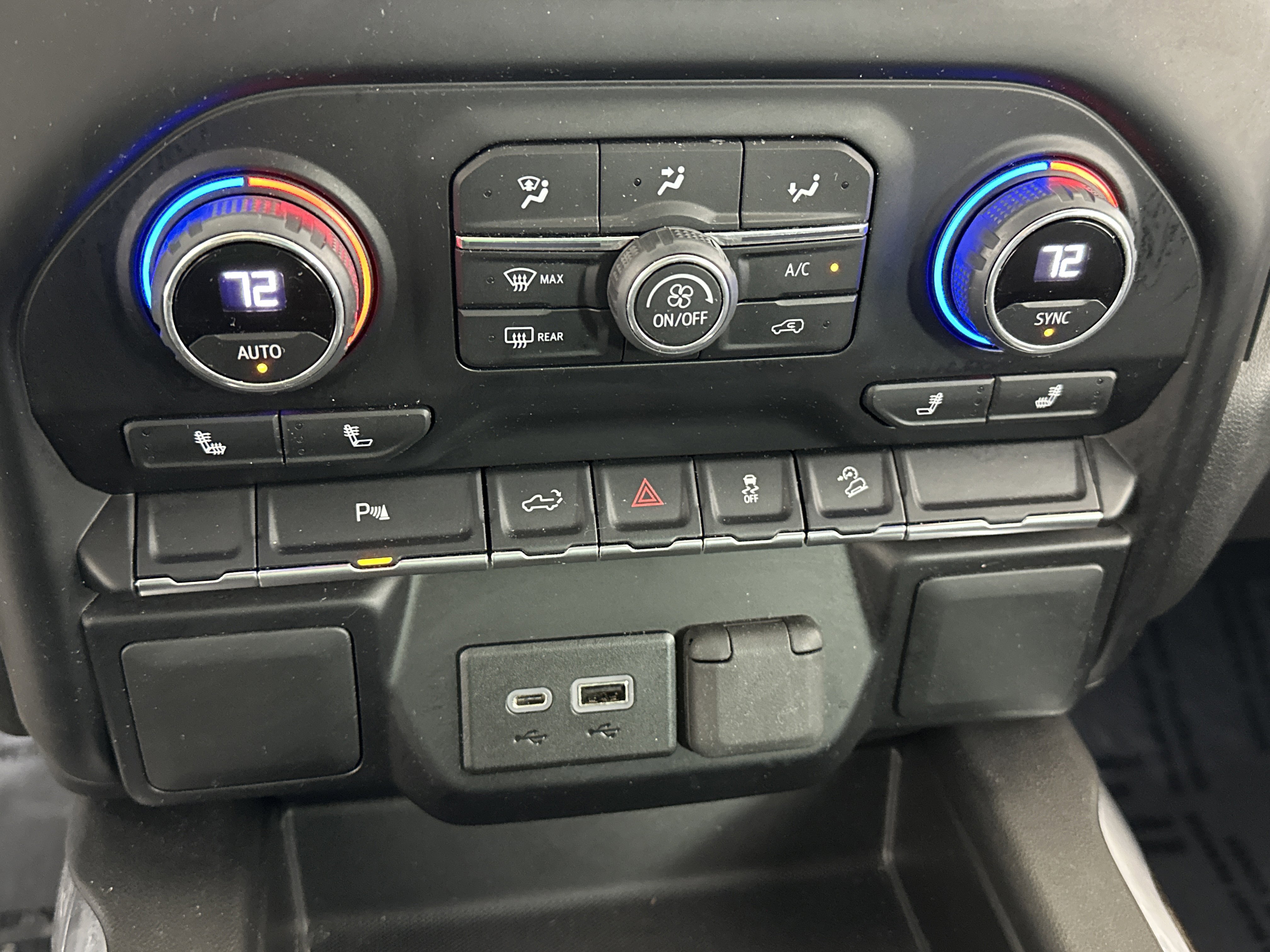 Certified 2022 Chevrolet Silverado 1500 RST image 23