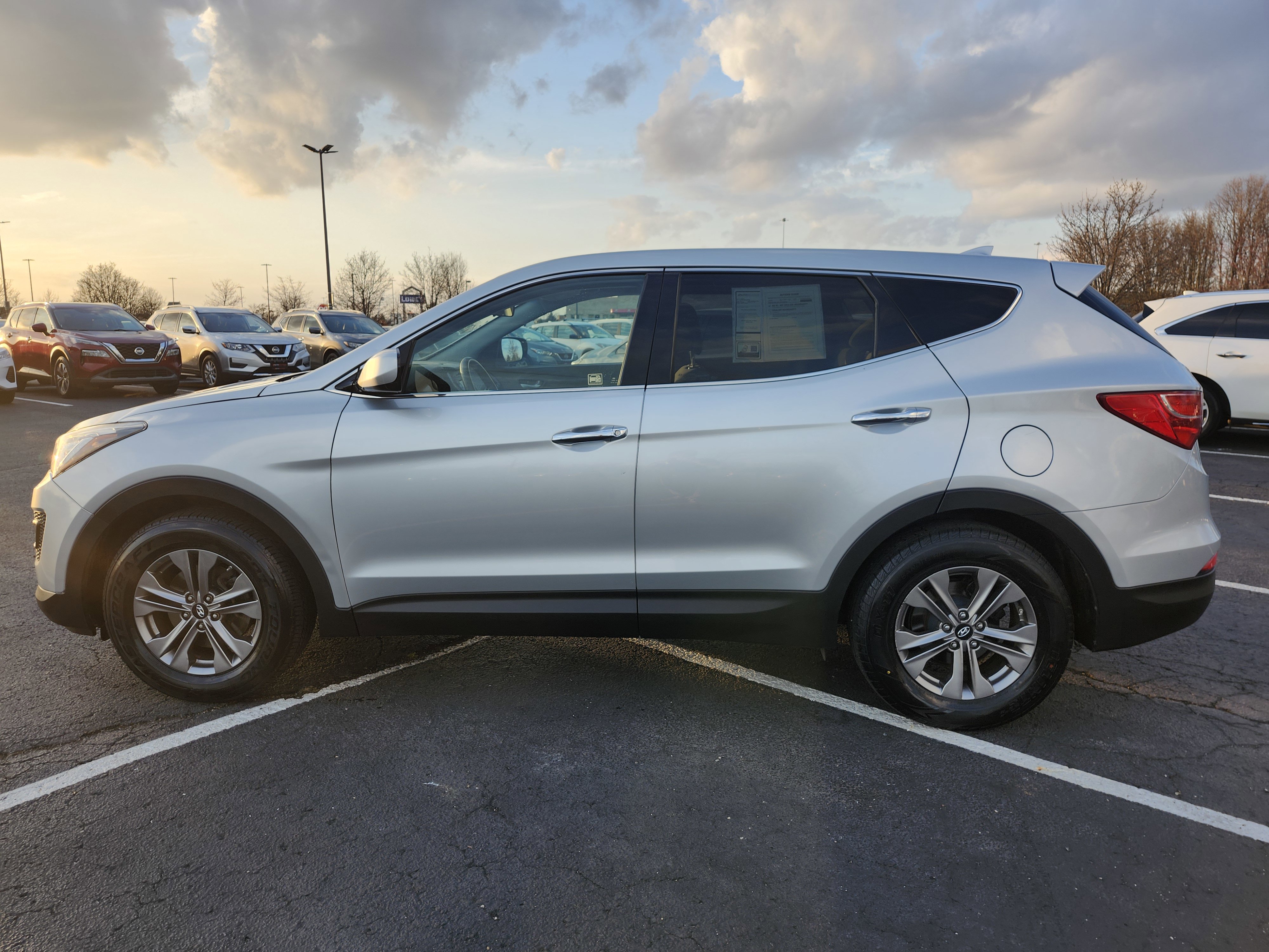 Used 2015 Hyundai Santa Fe Sport FWD image 11