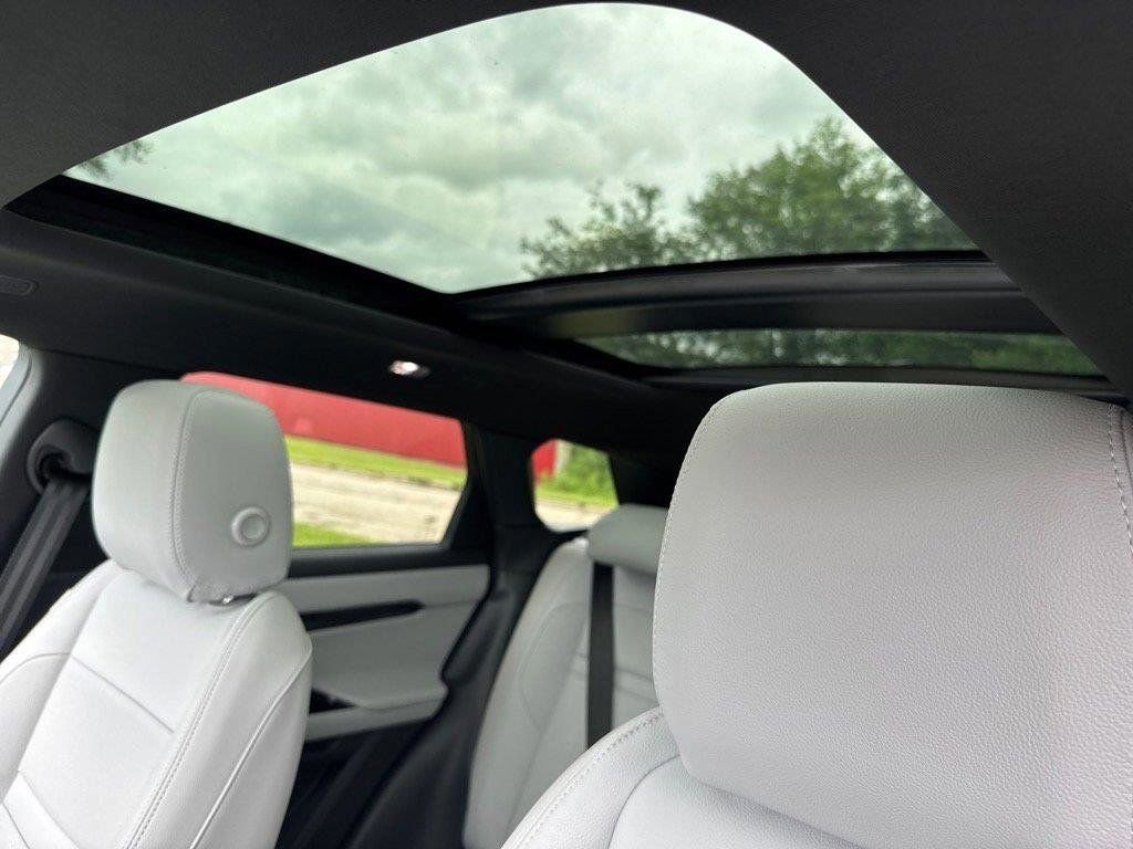 Certified 2026 Land Rover Range Rover Evoque S image 5