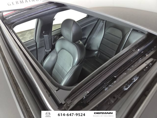 Used 2018 Kia Stinger GT2 AWD/4WD image 33