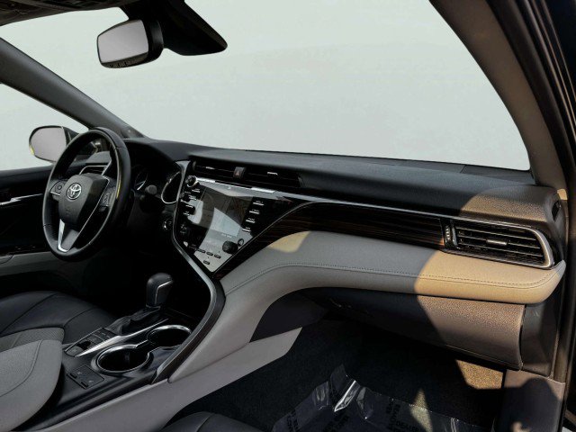 Used 2019 Toyota Camry XLE image 42