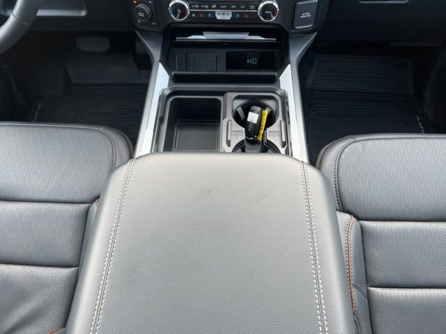 Used 2025 Ford F350 Lariat w/ Lariat Ultimate Package image 23