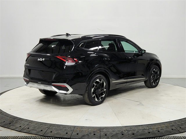 Used 2025 Kia Sportage SX image 7