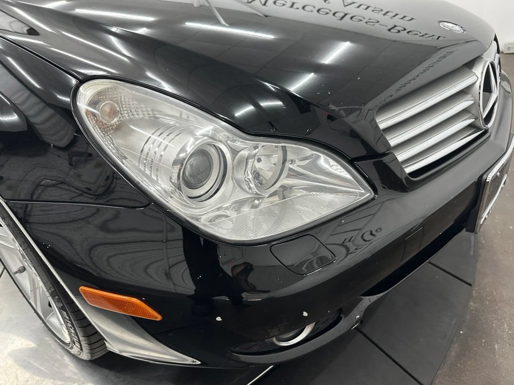 Used 2007 Mercedes-Benz CLS 550 image 10