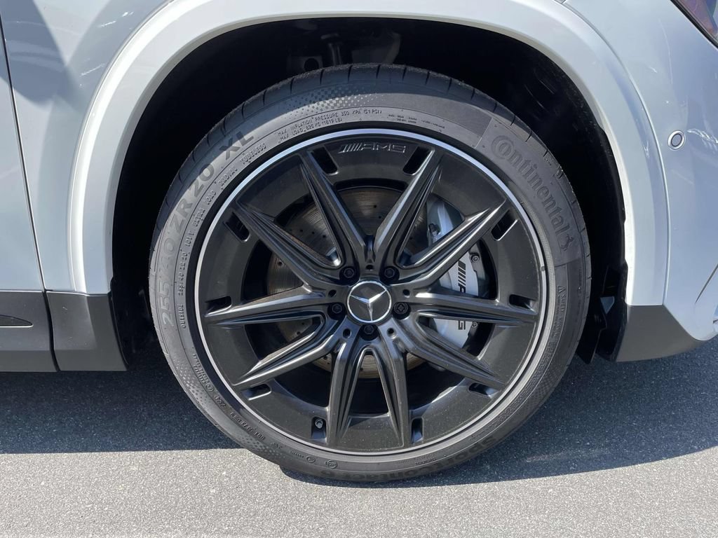 Used 2025 Mercedes-Benz GLA 35 AMG 4MATIC image 6