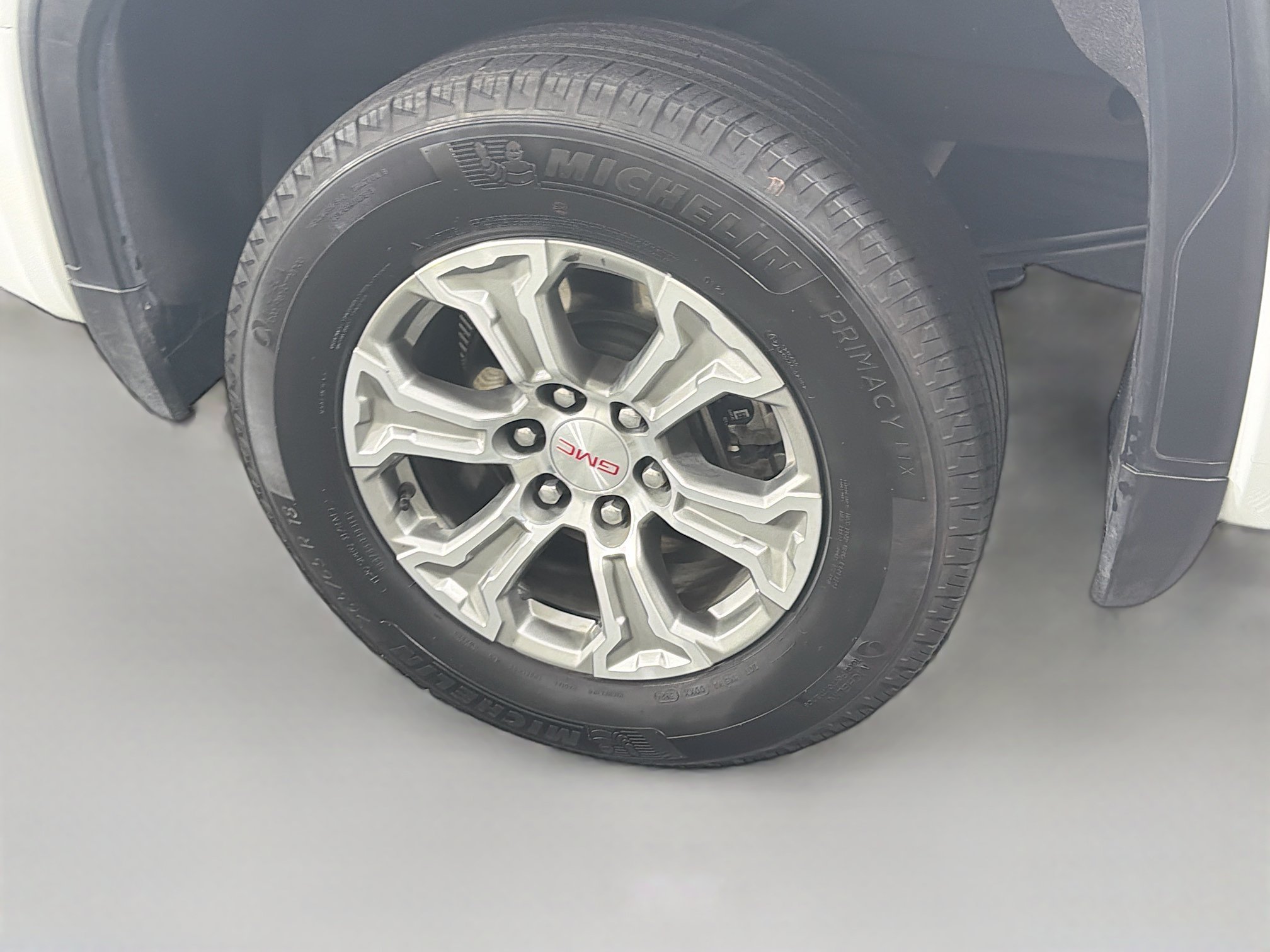 Used 2025 GMC Sierra 1500 SLT RWD image 11