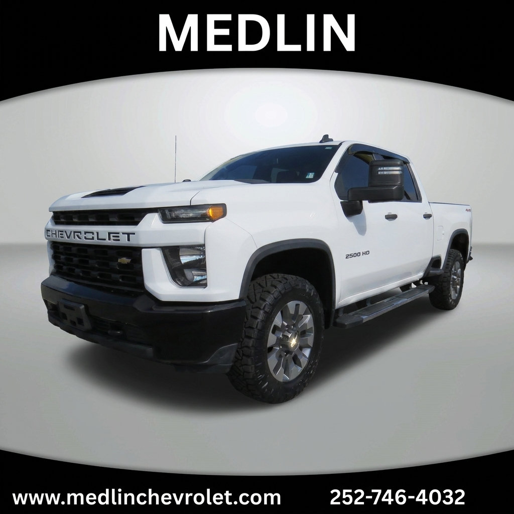 Used 2023 Chevrolet Silverado 2500 Custom w/ Custom Value Package AWD/4WD image 4