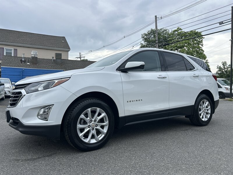 Used 2018 Chevrolet Equinox LT AWD/4WD image 1