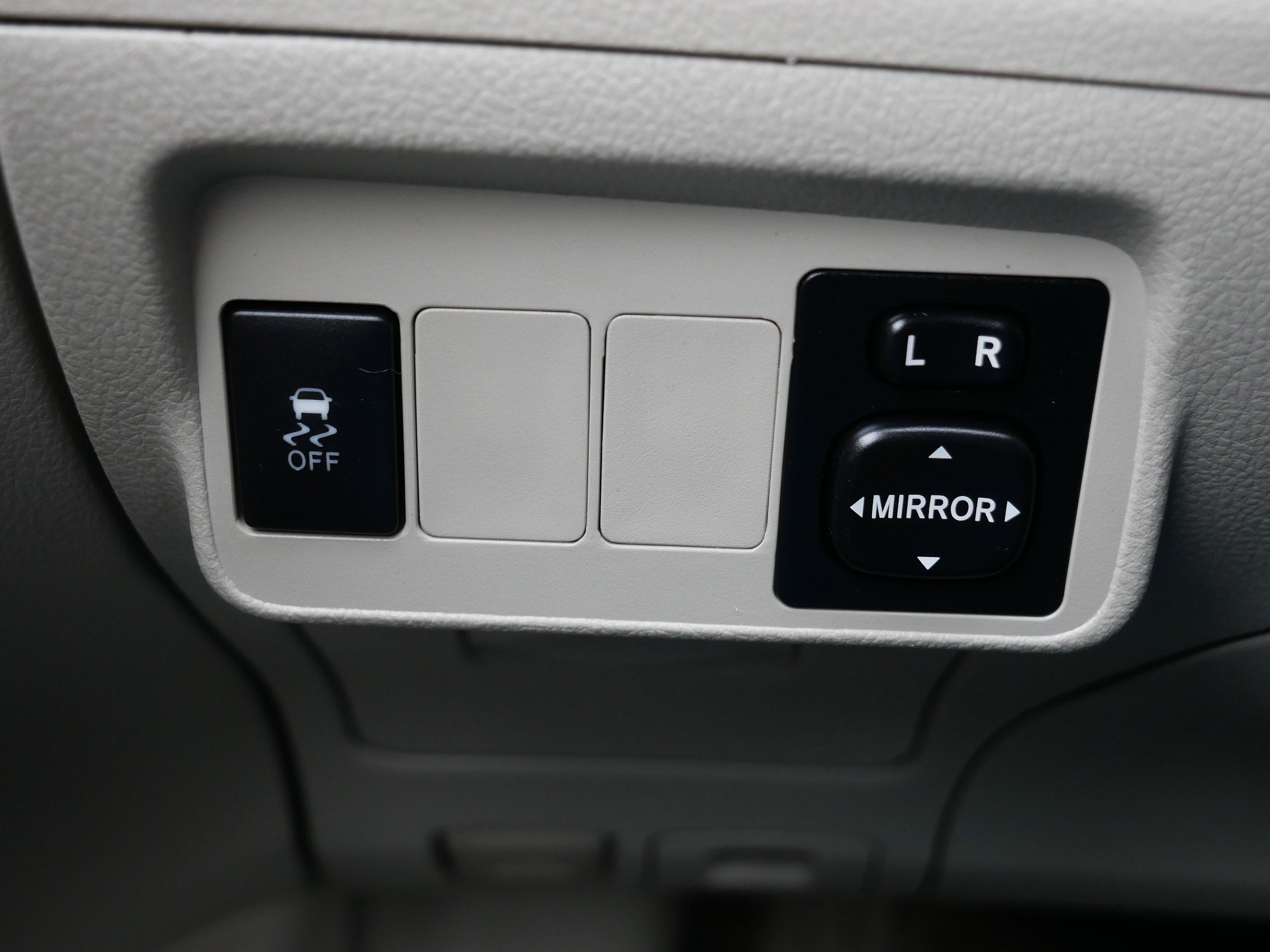 Used 2011 Toyota Corolla LE image 26