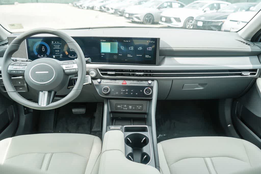New 2026 Hyundai Sonata SEL FWD image 12