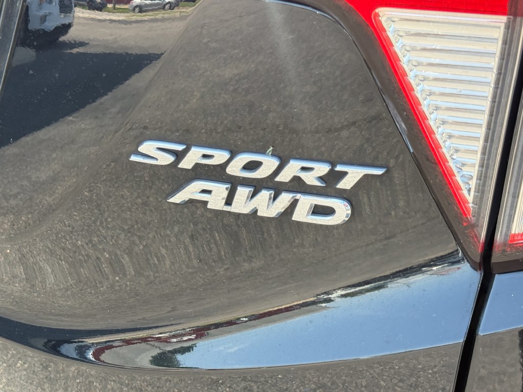 Used 2019 Honda HR-V Sport image 4