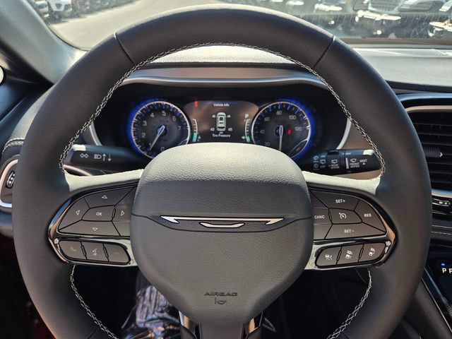 New 2027 Chrysler Pacifica Limited w/ S Appearance Package FWD image 30