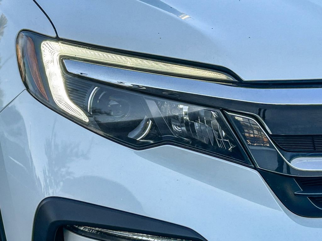 Used 2021 Honda Pilot EX image 4