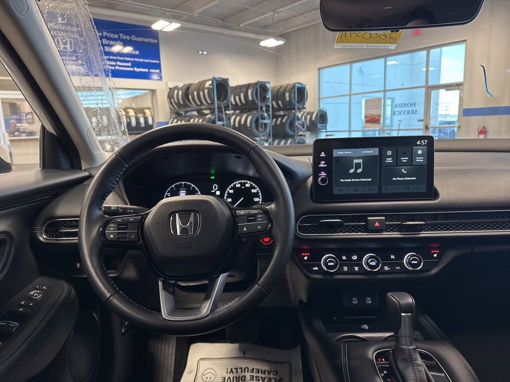 Used 2026 Honda HR-V EX-L image 11