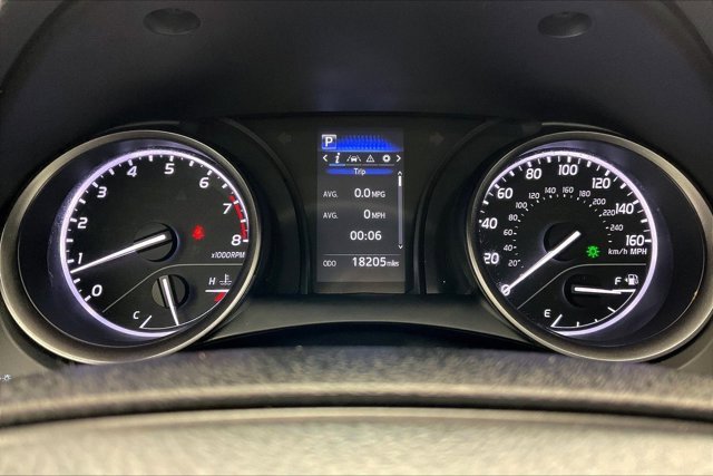 Used 2024 Toyota Camry SE image 23