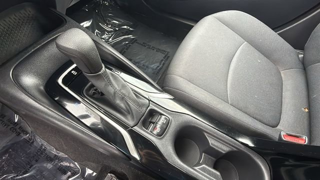 Used 2022 Toyota Corolla LE image 13
