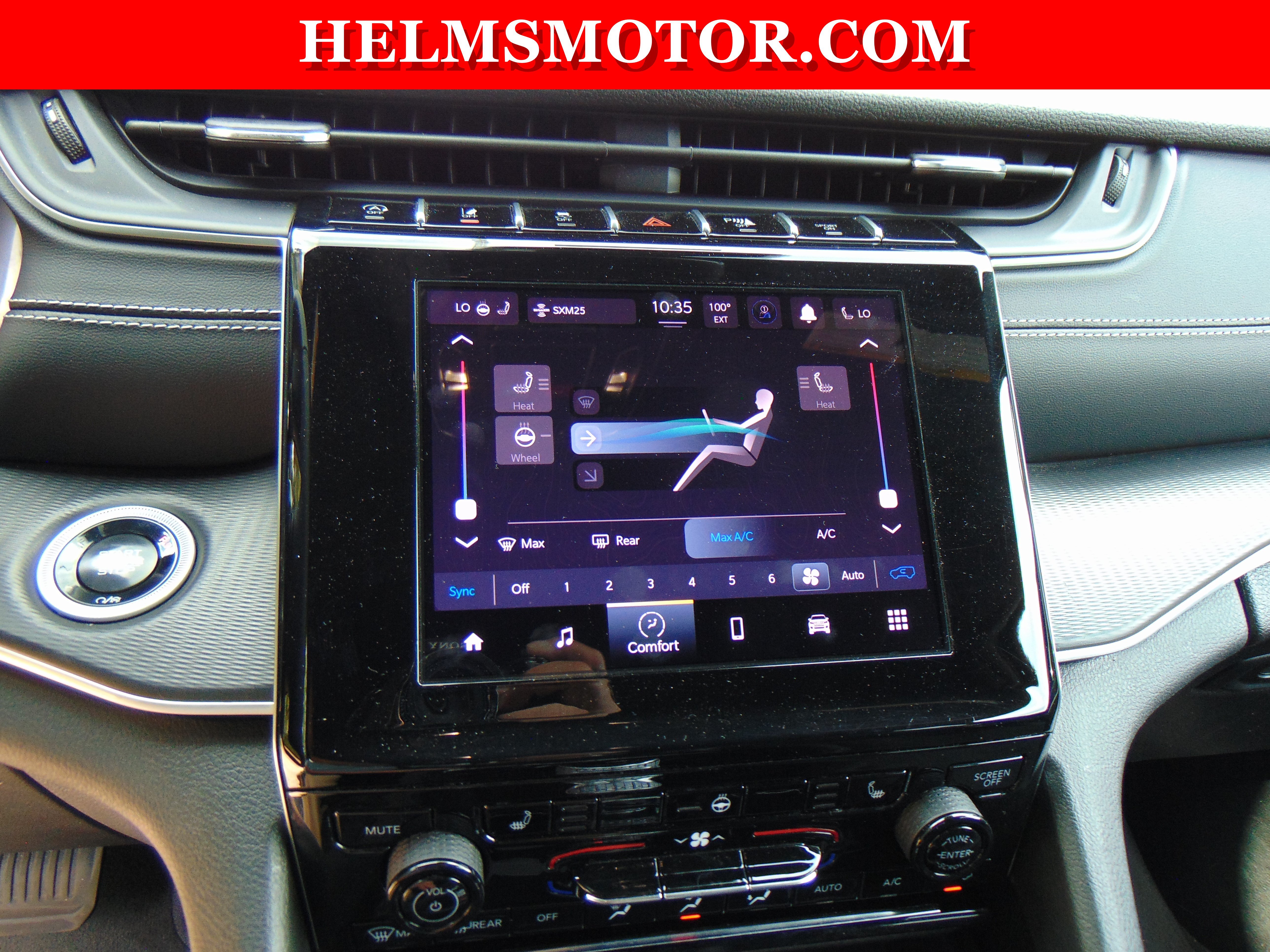 Used 2024 Jeep Grand Cherokee Altitude RWD image 26