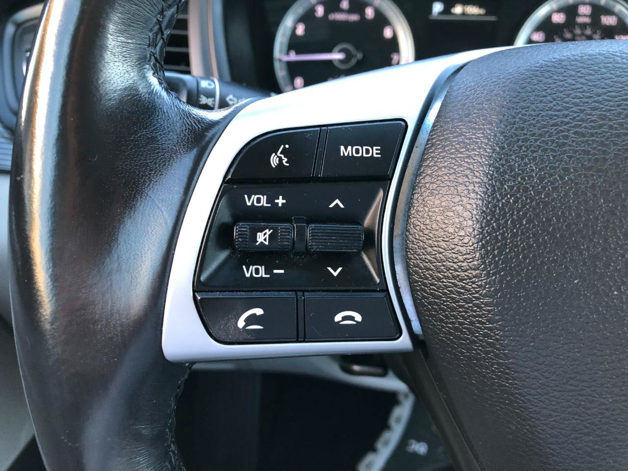 Used 2019 Hyundai Sonata Limited FWD image 15