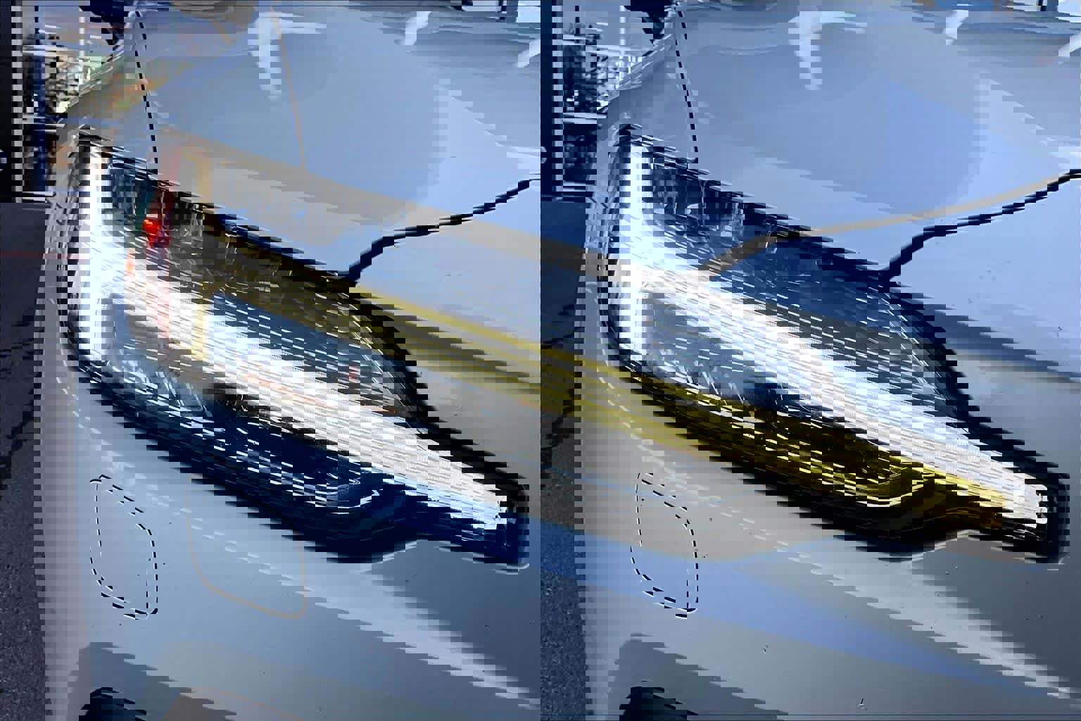 Used 2020 Volvo S60 T5 Momentum image 26