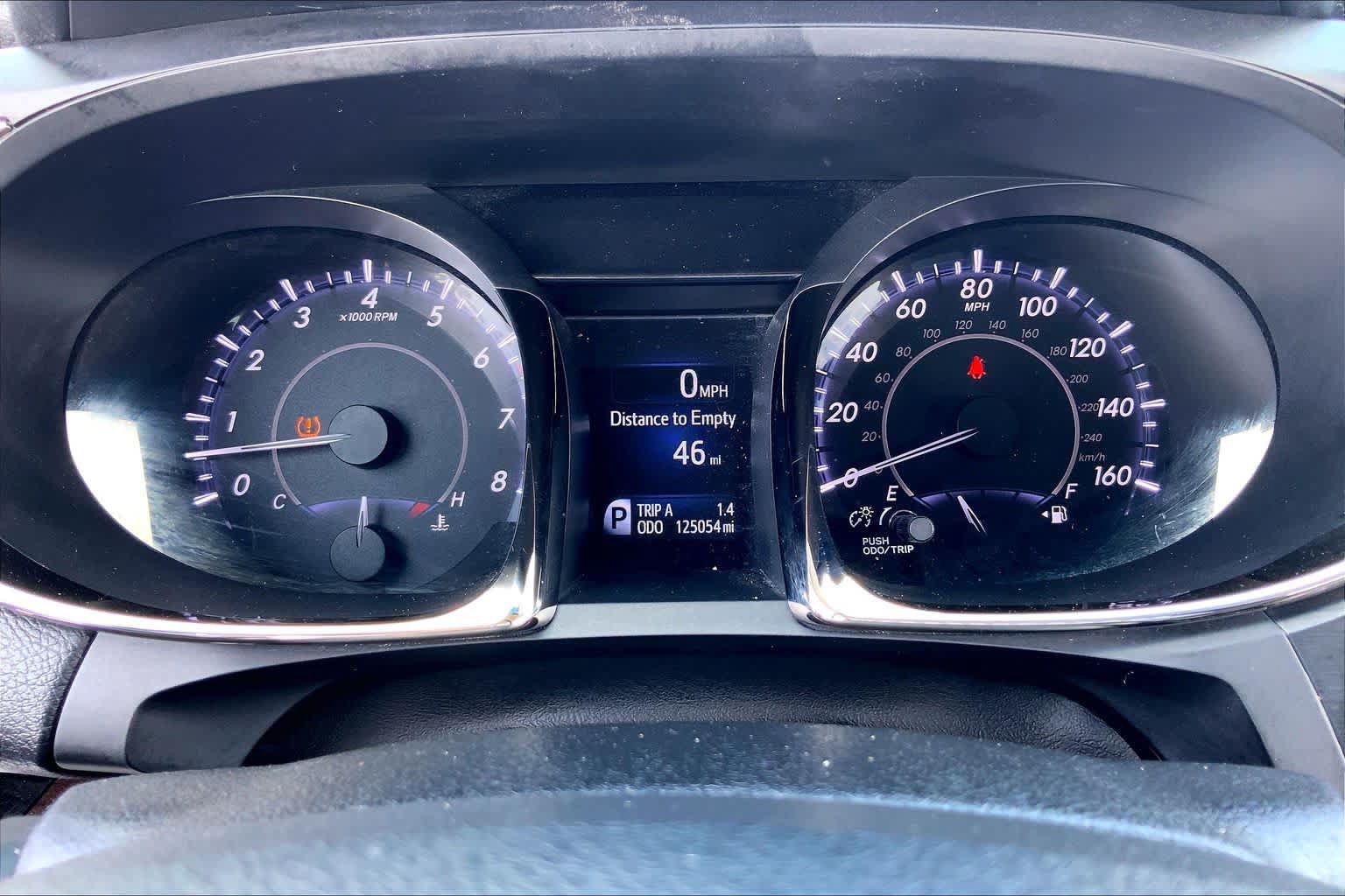 Used 2013 Toyota Avalon XLE Touring FWD image 25