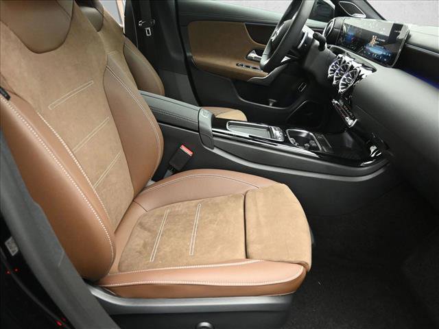 Certified 2026 Mercedes-Benz CLA 250 4MATIC image 25