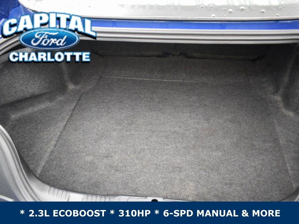 Used 2023 Ford Mustang Coupe image 11