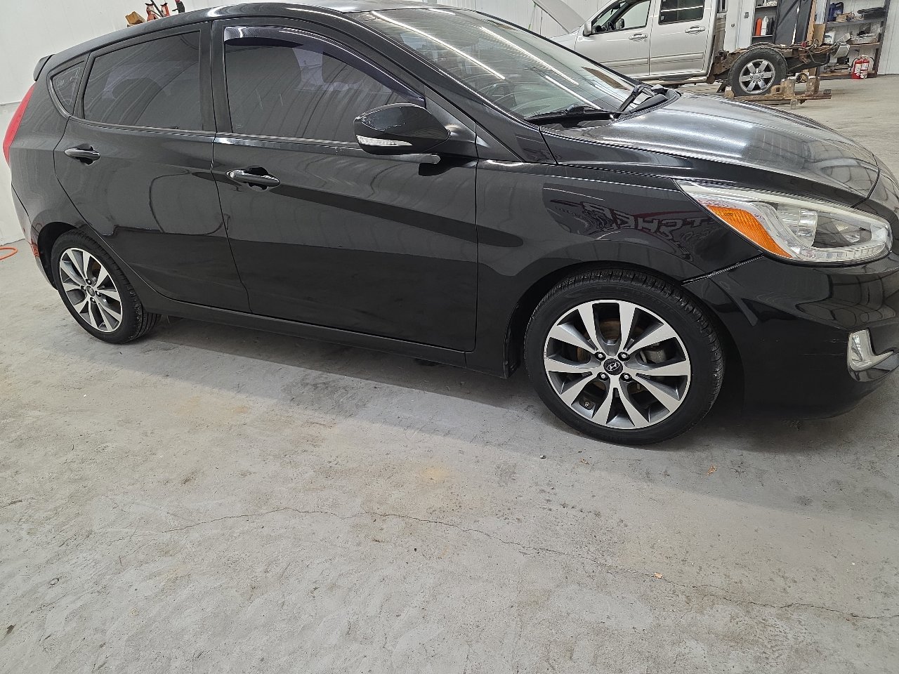 Used 2015 Hyundai Accent Sport image 15