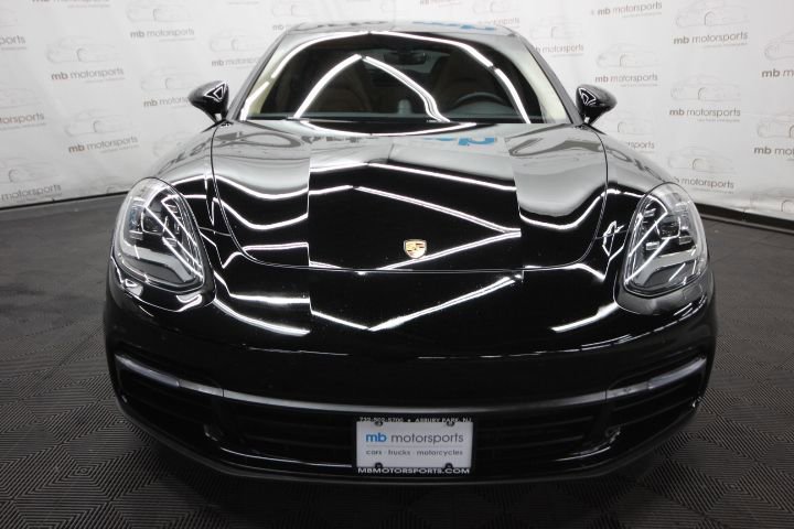 Used 2018 Porsche Panamera 4S image 10