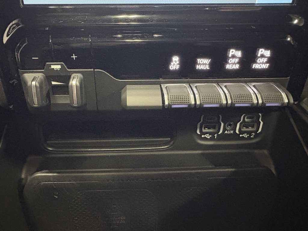 Used 2022 RAM 1500 Laramie image 14