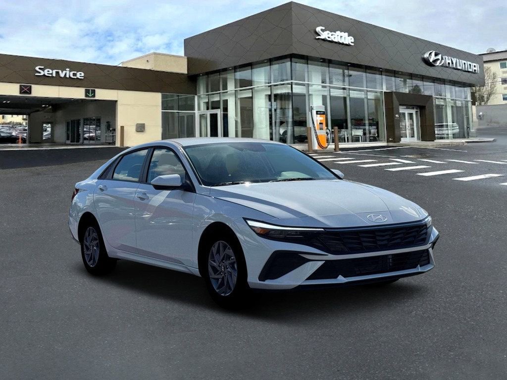 New 2026 Hyundai Elantra Hybrid FWD image 11
