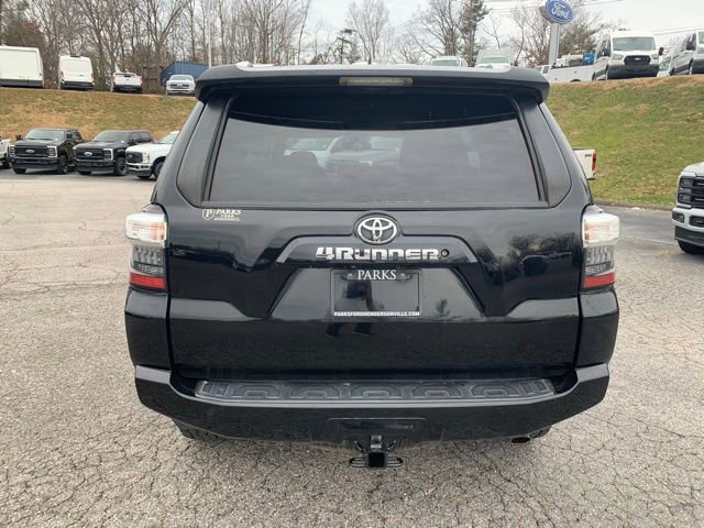 Used 2017 Toyota 4Runner SR5 image 7