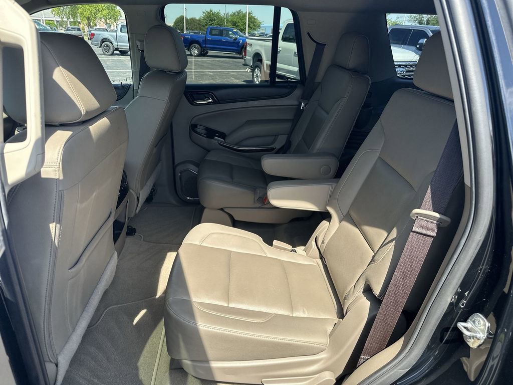 Used 2020 GMC Yukon SLT w/ Premium Edition AWD/4WD image 22