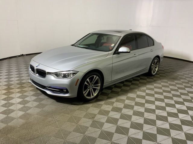Used 2018 BMW 330i xDrive Sedan image 13